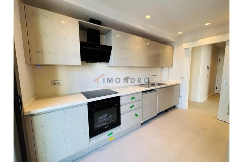 Apartment for sale  in Besiktas, Istanbul, Turkey, 5 bedrooms, 214m2, No. 215315 – photo 10