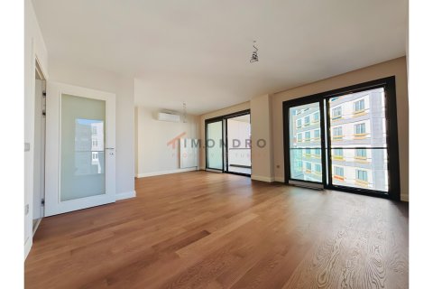 Apartment for sale  in Besiktas, Istanbul, Turkey, 5 bedrooms, 214m2, No. 215315 – photo 1