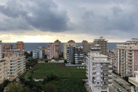 2+1 Wohnung  in Mahmutlar, Antalya, Türkei Nr. 231936