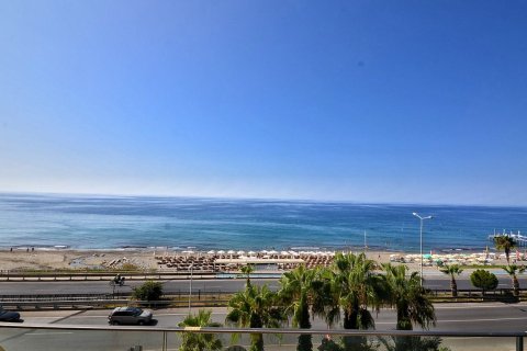 2+1 Lägenhet  i Mahmutlar, Antalya, Turkiet Nr. 215968 - 7