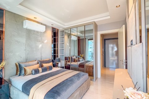 2+1 Apartment  in Mahmutlar, Antalya, Turkey No. 215967