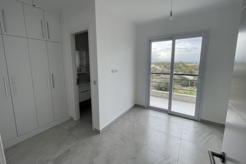 Продажа квартиры в Искеле, Северный Кипр 2+1, 69м2, №215971 – фото 4