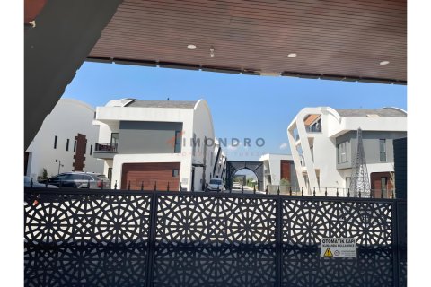 2+1 Villa in Kepez, Antalya, Türkei Nr. 214838 - 25