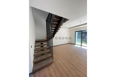 2+1 Villa in Kepez, Antalya, Türkei Nr. 214838 - 8