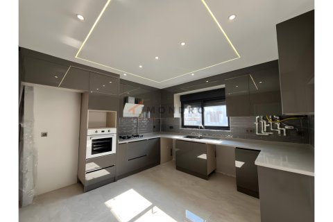 Продажа квартиры в Дёшемеалты, Анталье, Турция 2+1, 103м2, №214837 – фото 12