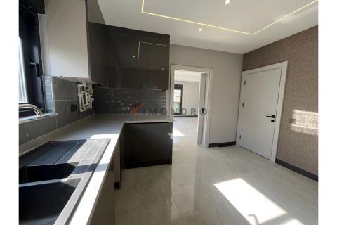 Продажа квартиры в Дёшемеалты, Анталье, Турция 2+1, 103м2, №214837 – фото 16