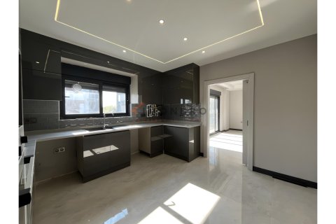 Продажа квартиры в Дёшемеалты, Анталье, Турция 2+1, 103м2, №214837 – фото 15