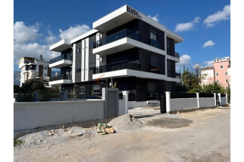 Продажа квартиры в Дёшемеалты, Анталье, Турция 2+1, 103м2, №214837 – фото 2