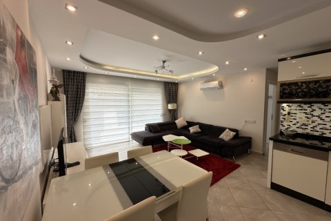 Аренда квартиры  в Аланье, Анталье, Турция 1+1, 70м2, №216497 – фото 13