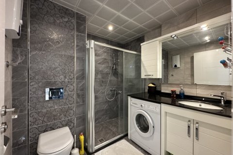 Аренда квартиры  в Аланье, Анталье, Турция 1+1, 70м2, №216497 – фото 7