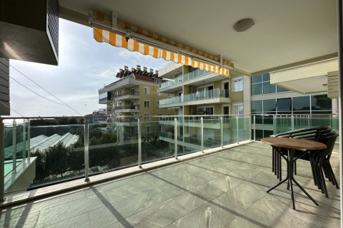 Аренда квартиры  в Аланье, Анталье, Турция 1+1, 70м2, №216497 – фото 15