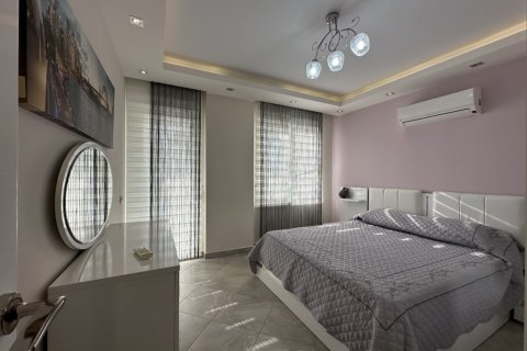 Аренда квартиры  в Аланье, Анталье, Турция 1+1, 70м2, №216497 – фото 8