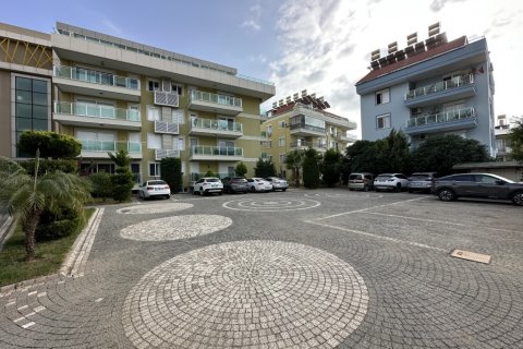 Аренда квартиры  в Аланье, Анталье, Турция 1+1, 70м2, №216497 – фото 3