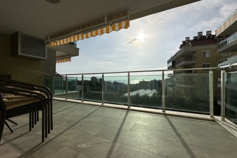 Аренда квартиры  в Аланье, Анталье, Турция 1+1, 70м2, №216497 – фото 16