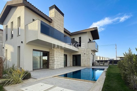 5+2 Villa  i Kusadasi, Aydin, Tyrkiet Nr. 211667 - 1