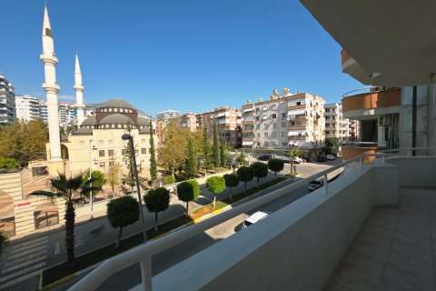 Аренда квартиры в Аланье, Анталье, Турция 2+1, 105м2, №216877 – фото 17