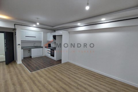 2+1 Wohnung in Besiktas, Istanbul, Türkei Nr. 225677 - 10