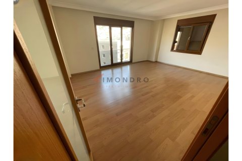 3+1 Lejlighed i Maltepe, Istanbul, Tyrkiet Nr. 225676 - 9