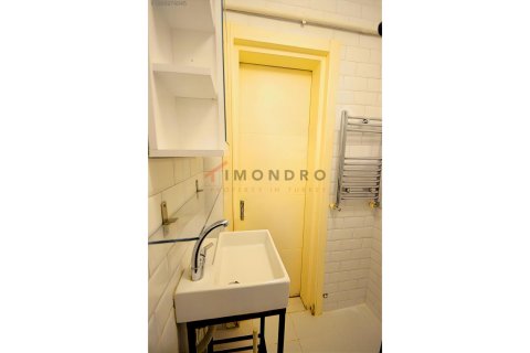 2+1 Lejlighed  i Beyoglu, Istanbul, Tyrkiet Nr. 223392 - 15