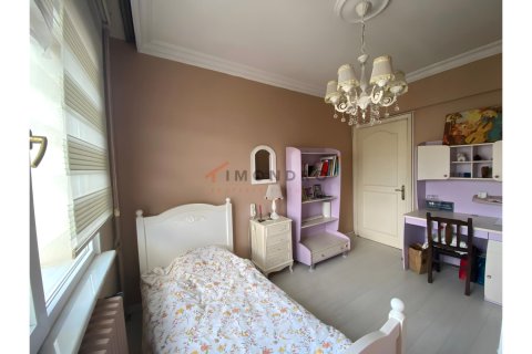 3+1 Wohnung  in Besiktas, Istanbul, Türkei Nr. 223390 - 13