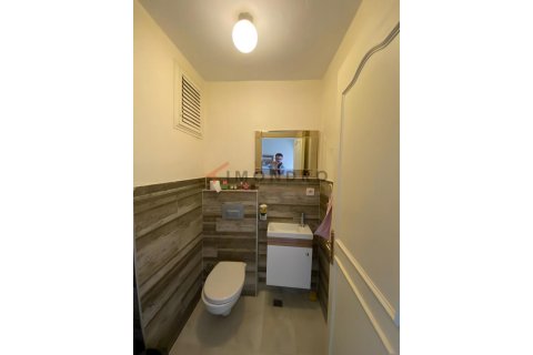 3+1 Wohnung  in Besiktas, Istanbul, Türkei Nr. 223390 - 9
