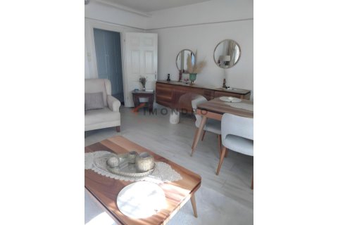 2+1 Wohnung  in Besiktas, Istanbul, Türkei Nr. 223395