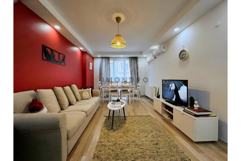 2+1 Wohnung  in Sisli, Istanbul, Türkei Nr. 223391 - 2