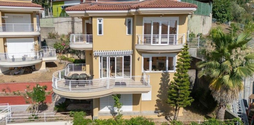 4+1 Villa  i Alanya, Antalya, Tyrkia Nr. 218710
