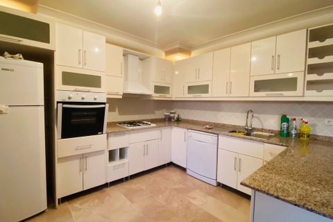 Продажа квартиры  в Махмутларе, Анталье, Турция 2+1, 115м2, №216201 – фото 16