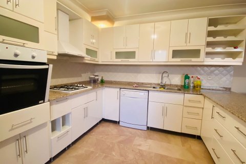 Продажа квартиры  в Махмутларе, Анталье, Турция 2+1, 115м2, №216201 – фото 17