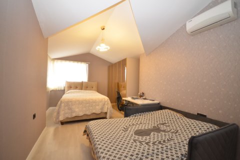 4+1 Wohnung  in Alanya, Antalya, Türkei Nr. 216838 - 3