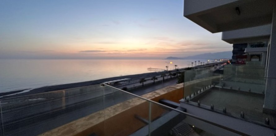 2+1 Lägenhet  i Antalya, Turkiet Nr. 222510