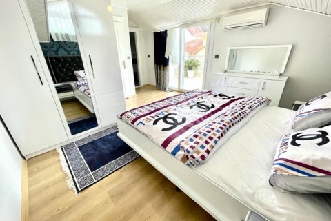 آپارتمان در  Antalya ، ترکیه 3 خوابه ، 170 متر مربع.  شماره 222658 - 16