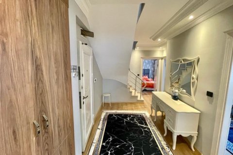 آپارتمان در  Antalya ، ترکیه 3 خوابه ، 170 متر مربع.  شماره 222658 - 9