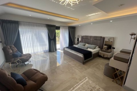 Продажа виллы  в Анталье, Турция 4+1, 450м2, №222831 – фото 9