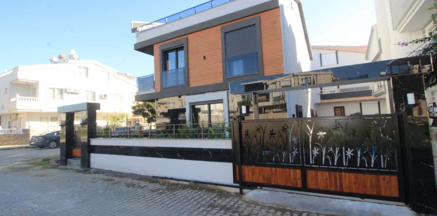 3+1 Villa  i Didim, Aydin, Tyrkiet Nr. 233390