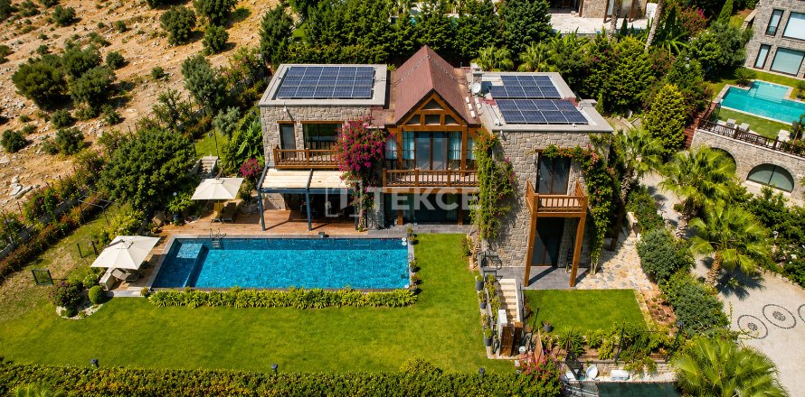 5+2 Villa  i Bodrum, Mugla, Tyrkiet Nr. 237596