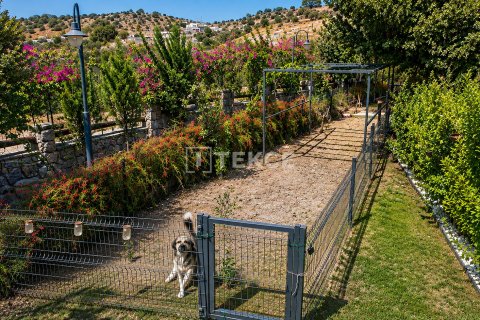 5+2 Villa  i Bodrum, Mugla, Tyrkiet Nr. 237596 - 16