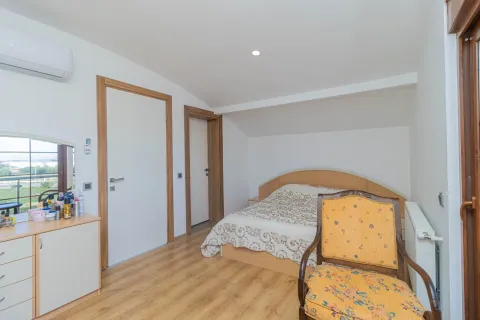 Продажа квартиры  в Дёшемеалты, Анталье, Турция 4+1, 200м2, №223874 – фото 15