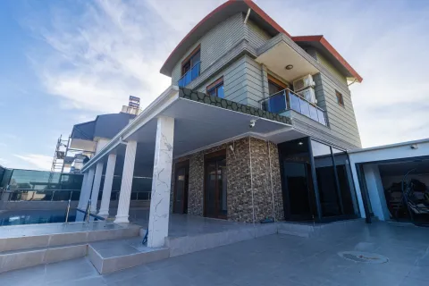 Продажа квартиры  в Дёшемеалты, Анталье, Турция 4+1, 200м2, №223874 – фото 2