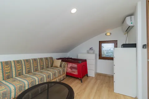 Продажа квартиры  в Дёшемеалты, Анталье, Турция 4+1, 200м2, №223874 – фото 8