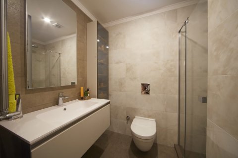 Продажа квартиры  в Стамбуле, Турция 2+1, 120м2, №218254 – фото 4