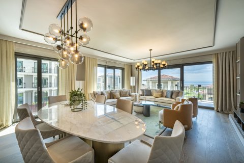 Продажа квартиры  в Стамбуле, Турция 3+1, 155м2, №218255 – фото 2