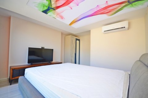 Аренда квартиры в Аланье, Анталье, Турция 3+1, 200м2, №216491 – фото 3