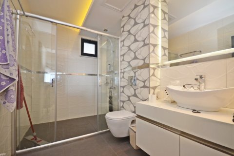 Аренда квартиры в Аланье, Анталье, Турция 3+1, 200м2, №216491 – фото 9