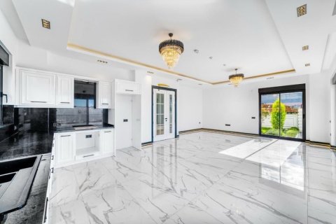4+1 Villa in Alanya, Antalya, Türkei Nr. 216488 - 3