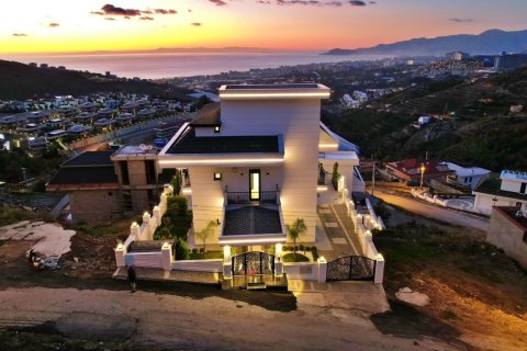 4+1 Villa in Alanya, Antalya, Türkei Nr. 216488 - 2