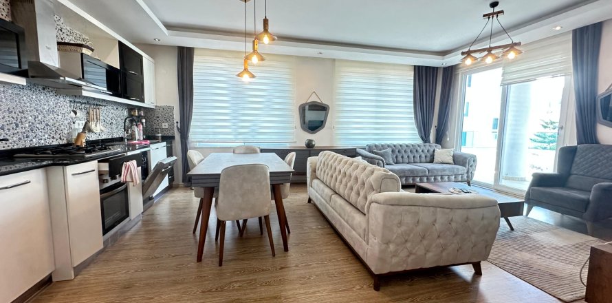 2+1 Apartment  in Alanya, Antalya, Turkey No. 217642