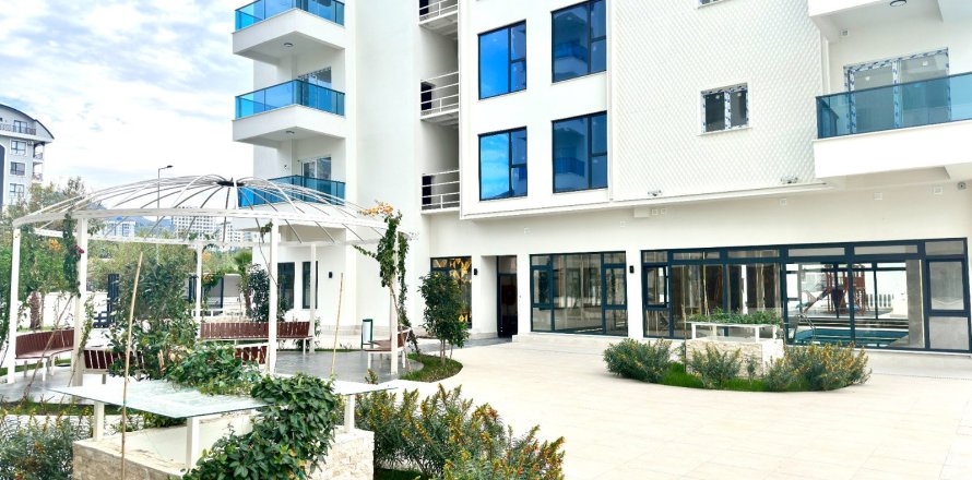 1+1 Lejlighed  i Mahmutlar, Antalya, Tyrkiet Nr. 224560