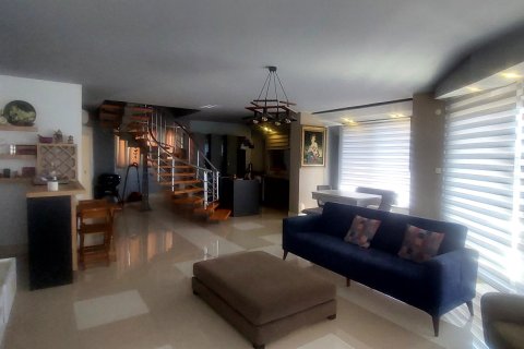 آپارتمان در  Alanya ، ترکیه 3 خوابه ، 150 متر مربع.  شماره 219084